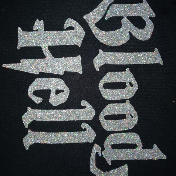 Custom tshirts - Picture 2 of 5